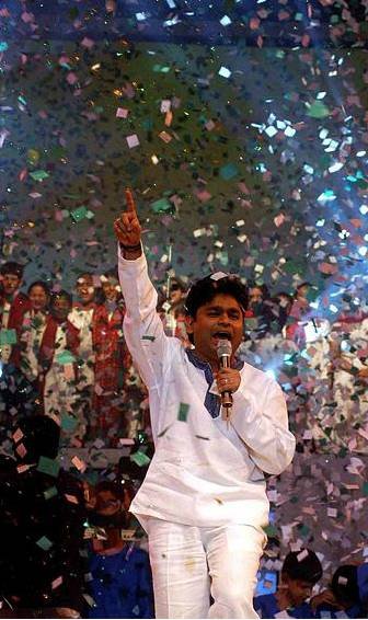 रहमान ने एक अंग्रेजी वेबसाइट को इंटरव्यू में बताया था कि उन्हें अपना पहला नाम बिल्कुल पसंद नहीं था। एक हिंदू ज्योतिष ने ही उन्हें उनका मुस्लिम नाम दिया था।