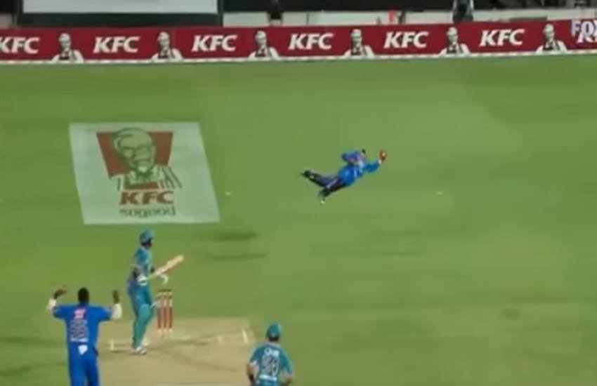 BBL, BBL 2015, Adelaide Strikers, Tim Ludeman, Kieron Pollard, Tim Ludeman Catch in BBL, World's Best Wicketkeepers, Best Catch by a Wicketkeeper, Adam Gilchrist, Kumar Sangakkara, Ian Healy, MS Dhoni, Moeen Khan