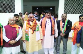 UP assembly elections 2017, UP assembly elections 2017 News, Noida Dhirendra Singh, BJP Dhirendra Singh, Dhirendra Singh News, Dhirendra Singh latest news