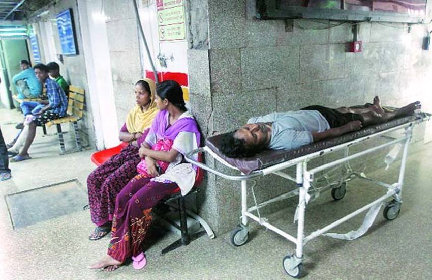 भारत में औसतन 38 प्रतिशत स्वास्थ्य कार्यकर्ता महिलाएं हैं, जबकि प्रदेश में यह शेयर सिर्फ 19.9 प्रतिशत ही है।