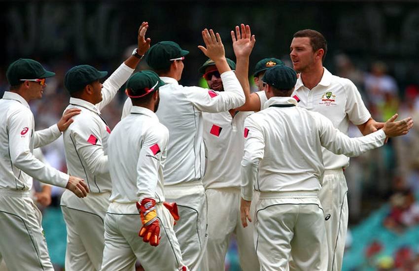 Australia vs Pakistan, Sydney Test Match, Younis Khan, Azhar Ali, Peter Handscomb, Matthew Renshaw, David Warner, Jose Hazlewood, Pakistan vs Australia Sydney Test Match, Cricket News, Sports News