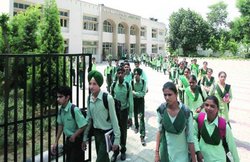 PSEB 12th Exam: पंजाब बोर्ड ने जारी की परीक्षा डेटशीट, जानिए- कब से कब तक होंगी परीक्षाएं