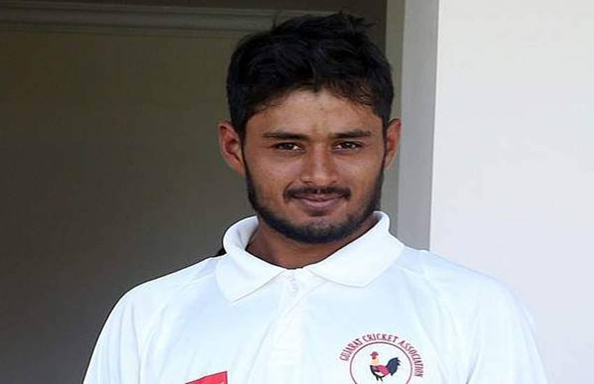Ranji Trophy Season 2016-17, Top Performers of Ranji Trophy Season 2016-17, Top Six performers of Ranji Season 2016-17, Shahbaz Nadeem, Parvez Rasool, Priyank Panchal, Rishabh Pant, Anupam Sanklecha, Abhishek Nair, Jharkhand Ranji Team, Gujarat Ranji Team, Delhi Ranji Team, Jammu and Kashmir Ranji Team, Maharashtra Ranji Team, Mumbai Ranji Team