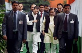 Rahul Gandhi, Rahul Gandhi Vacation, Rahul Gandhi New Year Vacation, Rahul Gandhi Foreign Tour, Congress, Rahul Gandhi Funny Speech, Narendra Modi, Uttar Pradesh Elections, Punjab Elections, India, Jansatta