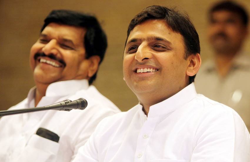 Shivpal Yadav, Shivpal Yadav SP, Akhilesh Yadav, Samajwadi Party, Samajwadi Party Candidates, Samajwadi Party Akhilesh, Samajwadi Party List, Uttar Pradesh Election, Uttar Pradesh Election 2017, Uttar Pradesh Elections, Uttar Pradesh Polls, Uttar Pradesh Polls 2017, Mulayam Singh Yadav, India, Twitter, Jansatta