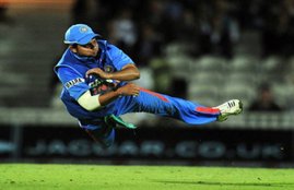 Cricket, Catches in Cricket, Top Indian Catches in Cricket, Fielding in Cricket, Mohammad Kaif, Yuvraj Singh, Mohammad Azharuddin, Rahul Dravid, Sachin Tendulkar, Suresh Raina, Sourav Ganguly, Catches win Matches