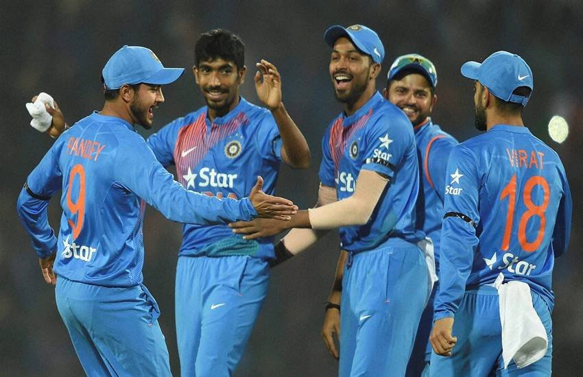 Virat Kohli, Captain Virat Kohli, Jasprit Bumrah, Jasprit Bumrah Last Over in Nagpur T20, India vs England, Virat Kohli Advise to Jasprit Bumrah, Cricket News, Sports NEws