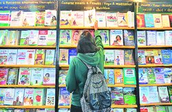 विश्व पुस्तक मेला: प्रतिभा राय ने कहा, लिंग और भूगोल से परे है साहित्य