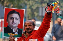 Akhilesh yadav supporter