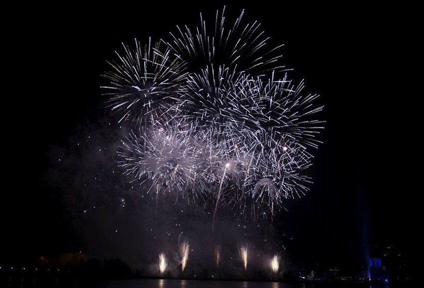 Happy New Year, World New Year