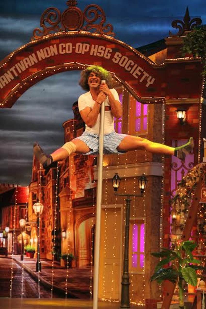 Hrithik Roshan, kaabil, Kapil Sharma, Rajesh roshan, yami gautam, Ronit Roy, Rohit Roy, kapil Sharma, Comedy Show