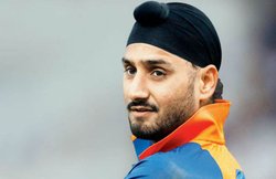 चयनकर्ताओं पर बरसें हरभजन सिंह, टीम इंडिया के सलेक्‍शन को लेकर किया सवालिया ट्वीट