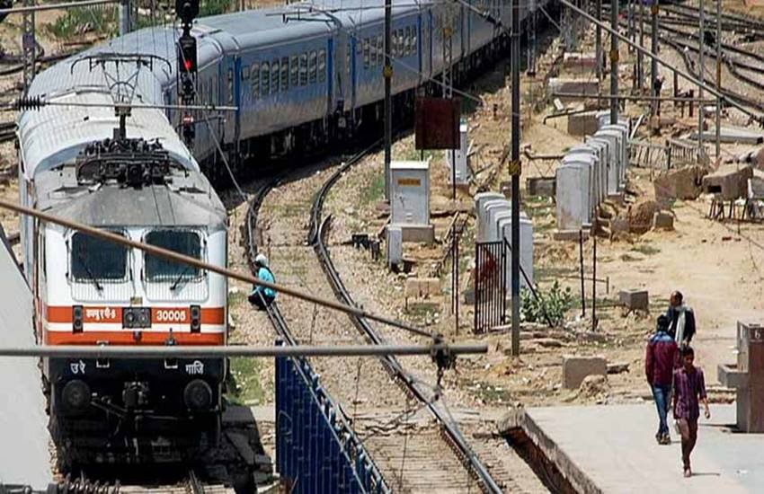 Central railway, indian railway, railway recruitment, central railway recruitment, jobs in railway, railway jobs, job in indian railway, government jobs, government jobs news, latest jobs, jobs news, sarkari naukri