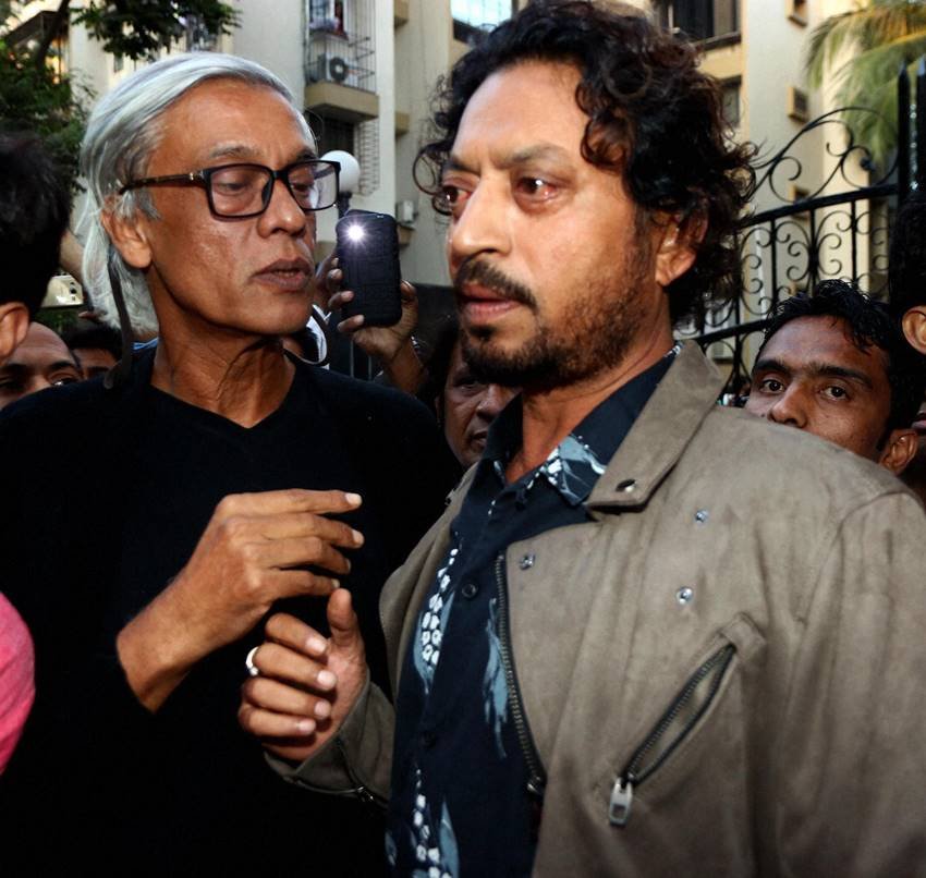 om puri, om puri dead, om puri news, om puri death news, om puri passes away, om puri films, om puri health, om puri updates, entertainment news, amitabh bachchan, abishek bachchan, shashi kapoor, pankaj kapoor, prakash jha, Gulzar