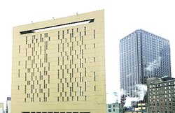 नन्ही दुनिया : अजीब जेलें