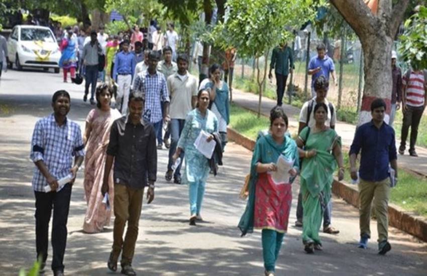 jammu and kashmir, J&K Police, Jammu and kashmir police recruitment, police recruitment, police jobs, sub inspector police, sub inspector post, government jobs, government jobs news, sarkari naukri