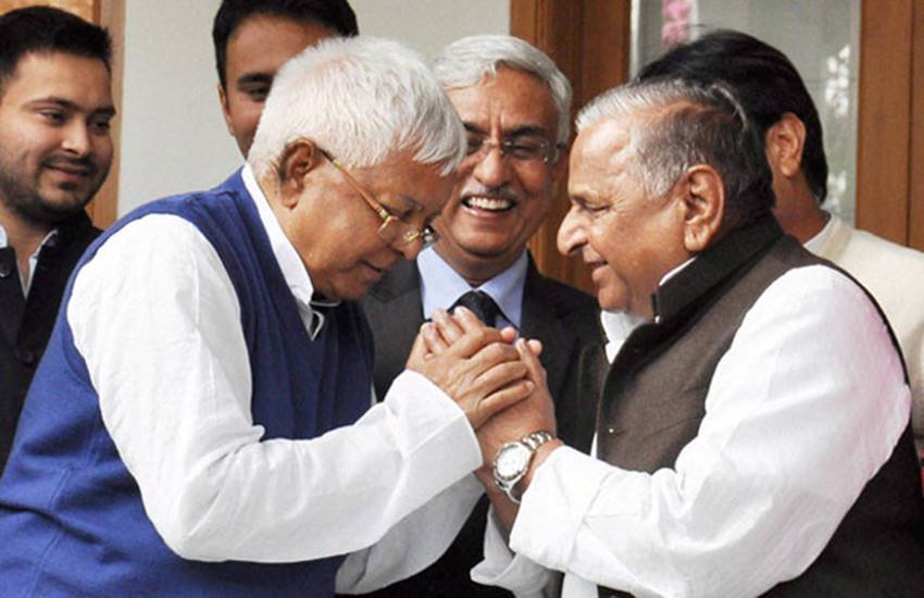 Lalu Yadav, Mulayam Singh Yadav