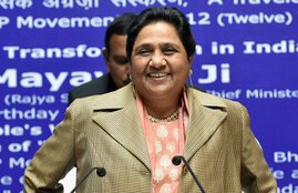 Mayawati, BSP, Anand kumar, मायावती का भाई, बीएसपी में परिवारवाद, आनंद कुमार के ठिकानों पर छापा, बसपा का राष्ट्रीय उपाध्यक्ष, Ambedkar birth anniversary, UP news, Hindi news