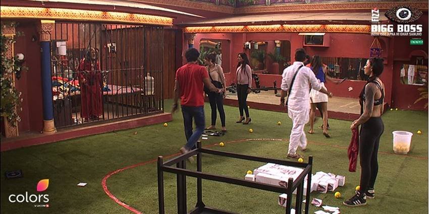 bani, omgi, omgi cheap action, bigg boss, bigg boss 10, hina khan, rohan mehra, karan mehra, manu punjabi, om swami, hina khan in ye rishta kya kehlata hai, naksh, hina khan as akshara, salman khan, rohan mehra as naksh, hindi news, entertainment, jansatta