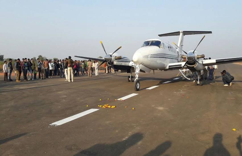 मध्य प्रदेश के मंदसौर जिले में रनवे का हुआ निर्माण। मध्य प्रदेश के मंदसौर जिले में रनवे का हुआ निर्माण।