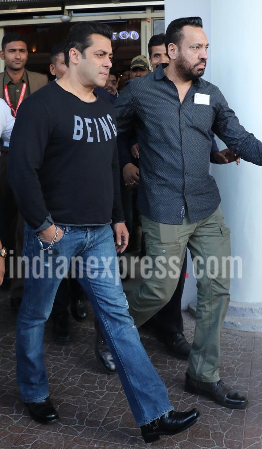 salman khan, saif ali khan, tabu, neelam kothari, sonali bendre