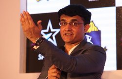 16 साल बाद ट्रेन से सफर करने पहुंचे सौरव गांगुली, सीट को लेकर एक शख्स से हो गई लड़ाई