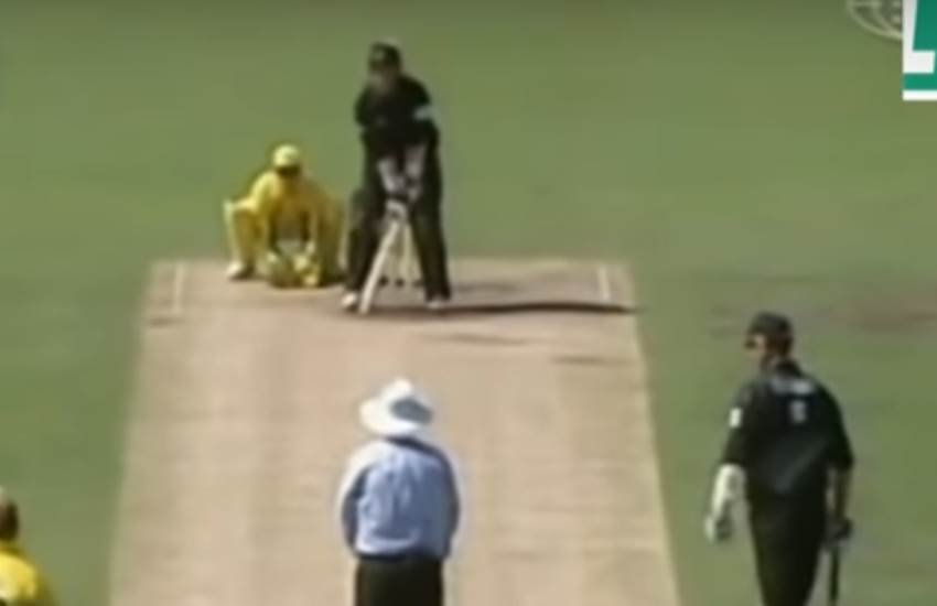 Most unusual batting stance, batting stance, unusual batting stances, unusual batting stance cricket, cricket unusual batting stance, cricket video, Most unusual batting stance in cricket video, unusual batting stance in cricket video