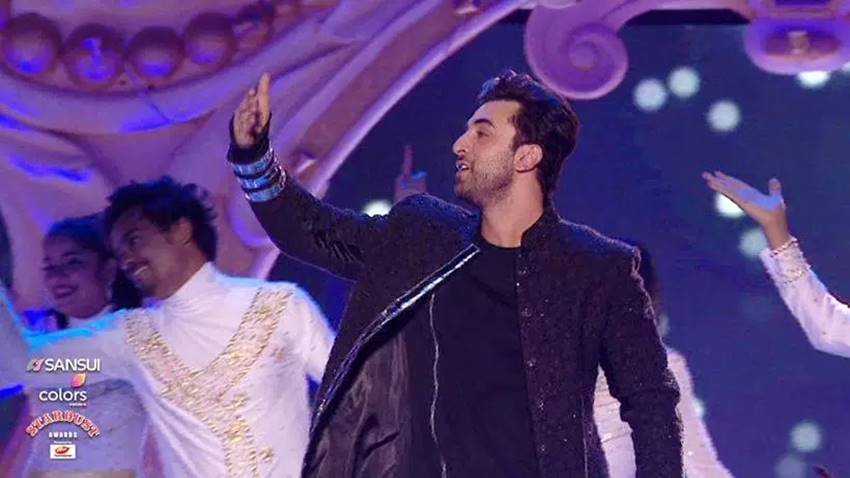 Stardust Awards 2016, Stardust Awards 2016 pics, Stardust Awards 2016 performances, Iulia Vantur, Iulia Vantur pics, Iulia Vantur images, shah rukh khan, Parineeti Chopra, Parineeti Chopra pics, Parineeti Chopra images, Jacqueline Fernandez, Jacqueline Fernandez images, Jacqueline Fernandez pics, ranbir kapoor, stardust pics, stardust awards, entertainment news in hindi, bollywood news in hindi