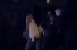 डांस करते-करते दिखा कुछ ऐसा की खुल गई महिला की पोल, उसे पता भी नहीं लगा और वायरल हो गया VIDEO