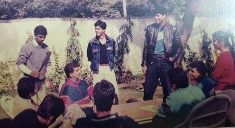 Shah Rukh khan,Lieutenant Abhimanyu Rai, King of Romance in Bollywood sharukh news, Shah Rukh Khan news, Shah Rukh Khan latest news, Shah Rukh Khan latest hindi news, Fauji serial news,Fauji serial latest news, SRK back on tv news, Doordarshan channel news, Anushka Sharma news