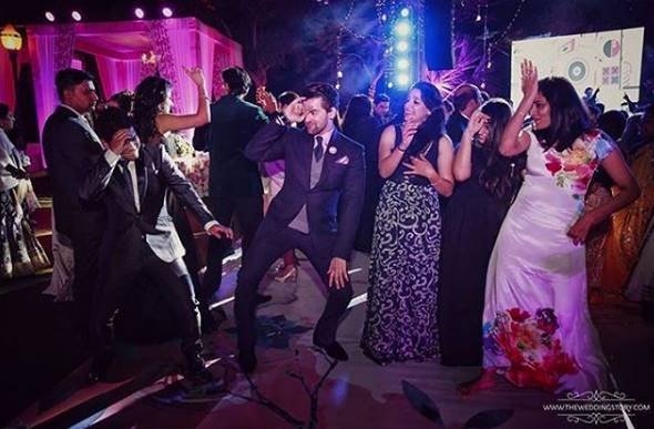 डांस फ्लोर पर नील नितिन मुकेश।