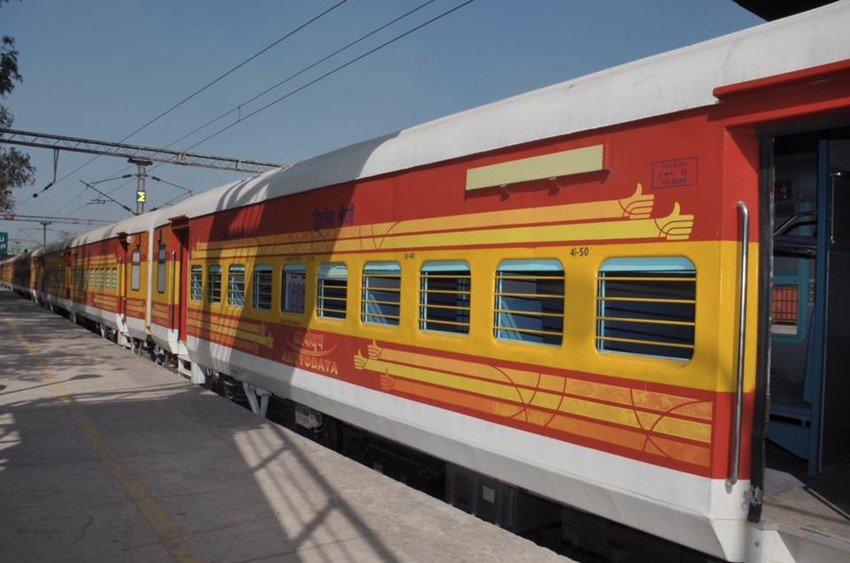 Antyodaya Express, Antyodaya Express train, Antyodaya Express route, Antyodaya Express superfast train, antyodaya express coaches, antyodaya express coaches photos, antyodaya express photos, suresh prabhu, Antyodaya rail, Antyodaya rail coaches, antyodaya express Mumbai and Tatanagar, irctc, irctc latest news