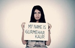 अभिव्यक्ति के जोखिम