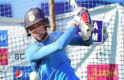 …जब हार्दिक पांड्या ने सामने खड़े देखा ‘भगवान’, हाथों से छूट जमीन पर गिर गई थी थाली