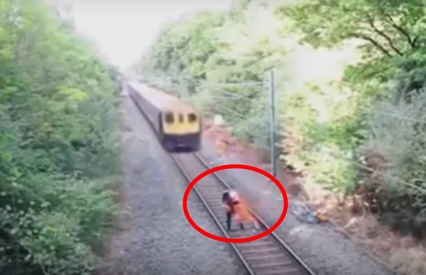 Shatabadi express,Train,Bhopal,