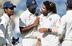 IND vs AUS: बांगड़ ने बताया, क्यों उमेश यादव को 28वें ओवर में गेंदबाज़ी के लिए बुलाया गया