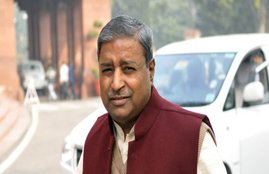 Vinay katiyar, Vinay katiyar statement, bjp leader vinay katiyar, national anthem, Vande matram, Uttar pradesh government school, Kanpur, madarsa, school, Deshdrohi, राष्ट्रगान, देशद्रोही, विनय कटियार, Kanpur news, Hindi news, Jansatta