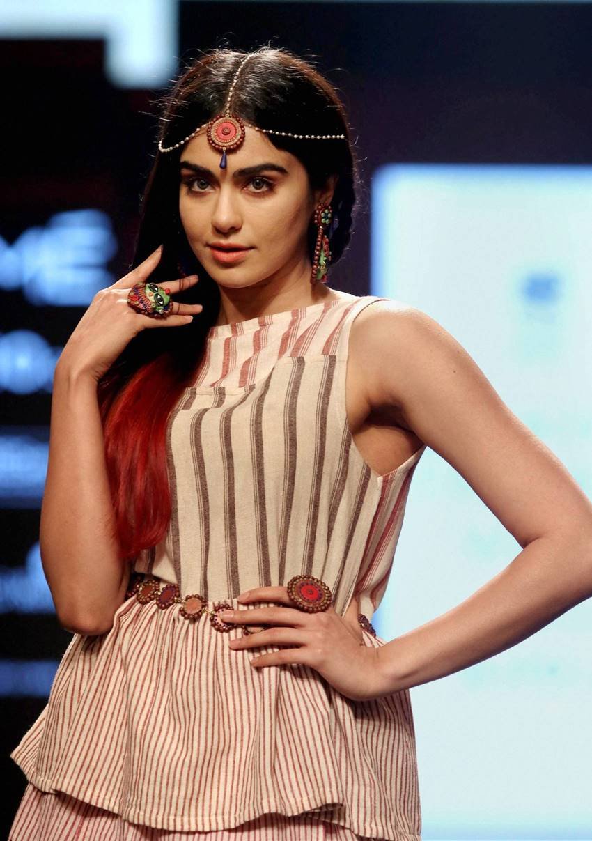 Adah sharma,Galang Gabaan,Lakme Fashion Week,Lakme Fashion Week 2017,Lakme Fashion Week Summer Resort 2017,LFW,LFW 2017"