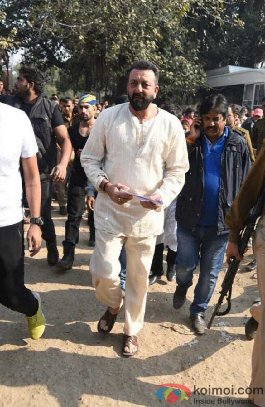 Sanjay Dutt, Manyata dutt, Sanjay Dutt news, sanjay dutt in agra news, sanjay dutt in agra hindi news, sanjay dutt family hindi news, upcoming movies news , upcoming movies latest hindi news, Manyata dutt news, Sanjay Dutt latest news, bollywood news, latest bollywood news,sanjay dutt in agra, Sanjay Dutt latest news,Sanjay Dutt latest hindi news,Sanjay Dutt in agra news, sanjay dutt latest movie, sanjay dutt latest movies news,sanjay dutt latest movies hindi news, bhoomi movie news, bhoomi movies latest hindi news, bollywood hindi news, aditi rao latest movie news