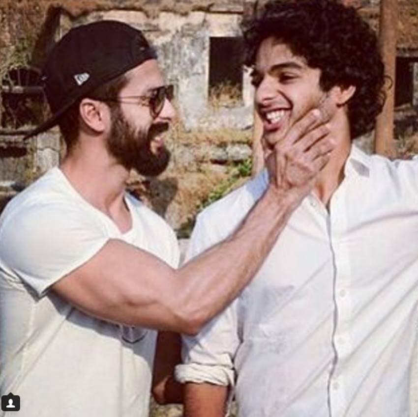 शाहिद की एक बहन सना और एक भाई ईशान कपूर भी है, उनके भाई ने उनके साथ फ़िल्म वाह ! लाइफ हो तो ऐसी (2005) में काम किया है।