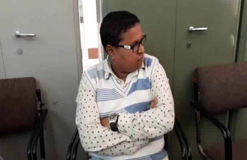 रिश्वत लेने वाला अधिकारी दीपक परमार।