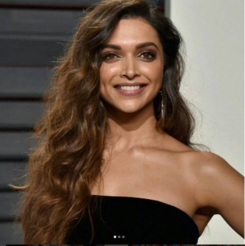 deepika padukone, priyanka chopra, oscars after party, deepika padukone after party oscars look, priyanka chopra oscars after party look, baywatch, xxx return of xander cage, priyanka deepika, bollywood, hollywood news, entertainment news