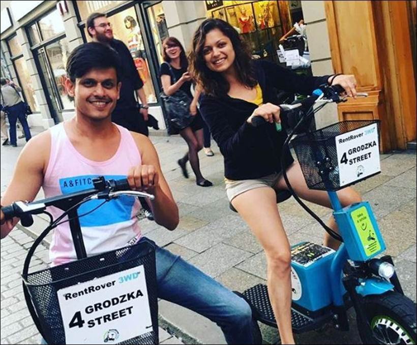 स्टार प्लस के शो परदेस में है मेरा दिल की एक्ट्रेस और झलक दिखला जा की विनर दृष्टि धामी नच बलिए में अपने पति नीरज खेमका के साथ डांस करती नजर आएंगी।