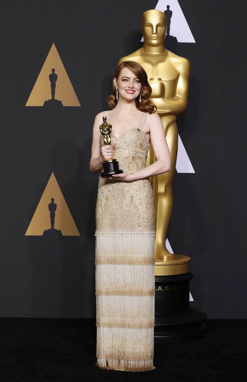 Oscar Awards, 89th Academy Awards, Casey Affleck, Emma Stone, Moonlight, La La Land bollywood entertainment hindi news