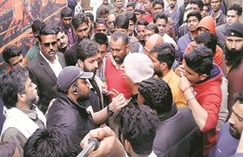 Sanjay Leela Bhansali, violence against Bhansali, Padmavati, Bhansali-Padmavati, Sanjay Leela Bhansali-Padmavati, Rajasthan protests, Rajput community, Shri Rajput Karni Sena, India news