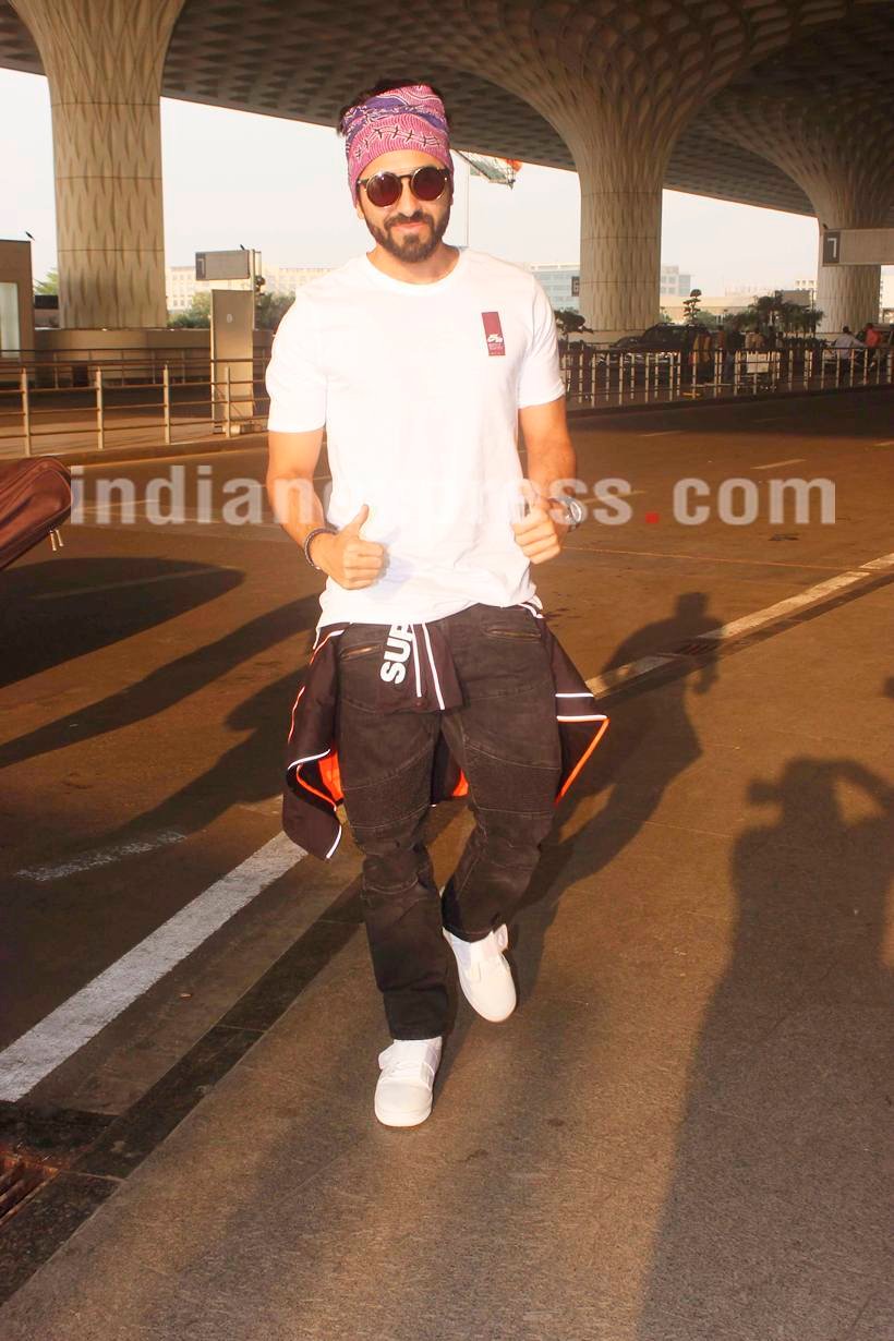 Shah Rukh Khan, Shah Rukh Khan news, Shah Rukh Khan upcoming movie news,Shah Rukh Khan with anushka sharma news, anushka shrma news, anushka shrma latest movie news, Shah Rukh Khan latest news, anushka shrma imtiyaz ali news, imtiyaz ali upcoming movie news,imtiyaz ali upcoming movie latest, imtiyaz ali upcoming movie hindi news, the ring shooting news, Shah Rukh Khan latest hindi news, Shruti Haasan, Shruti Haasan news ,Shruti Haasan latest news, Shruti Haasan latest hindi news, Shruti Haasan with her boyfiriend, Shruti Haasan with her boyfiriend news, Shruti Haasan spotted news, Shruti Haasan spotted with her boyfriend, Shruti Haasan spotted with her boyfriend news, Shruti Haasan spotted with her boyfried at airport, Tamannaah bhatia,Tamannaah bhatia news, Tamannaah latest news, Tamannah Bhatia spotted at airport, Tamannaah latest hindi news, Sussanne Khan,Sussanne Khan latest news, Sussanne Khan latest hindi news, urvashi rautela, urvashi rautela news, urvashi rautela latest news, urvashi rautela latest hindi news, urvashi rautela soptted, ayushman khurana, ayushman khurana news, ayushman khurana latest news,ayushman khurana latest hindi news,ayushman khurana latest upcoming movie news, ayushman khurana movie latest hindi news