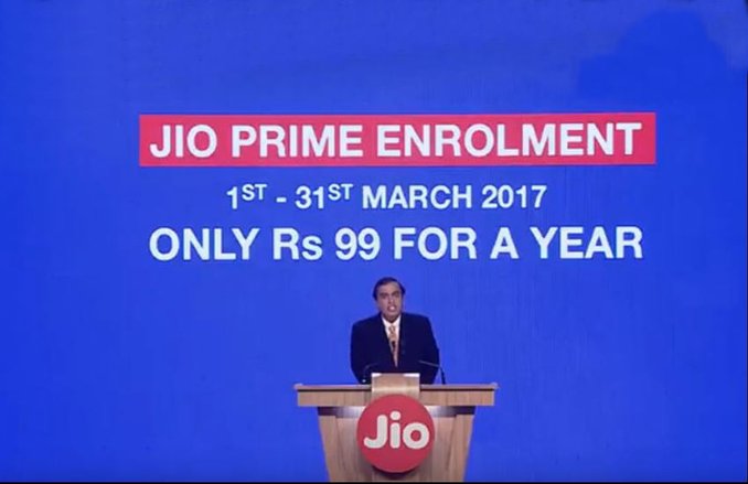 JIO के मुफ्त ऑफर की दोबारा जांच करने के आदेश, नहीं लगाई गई रोक