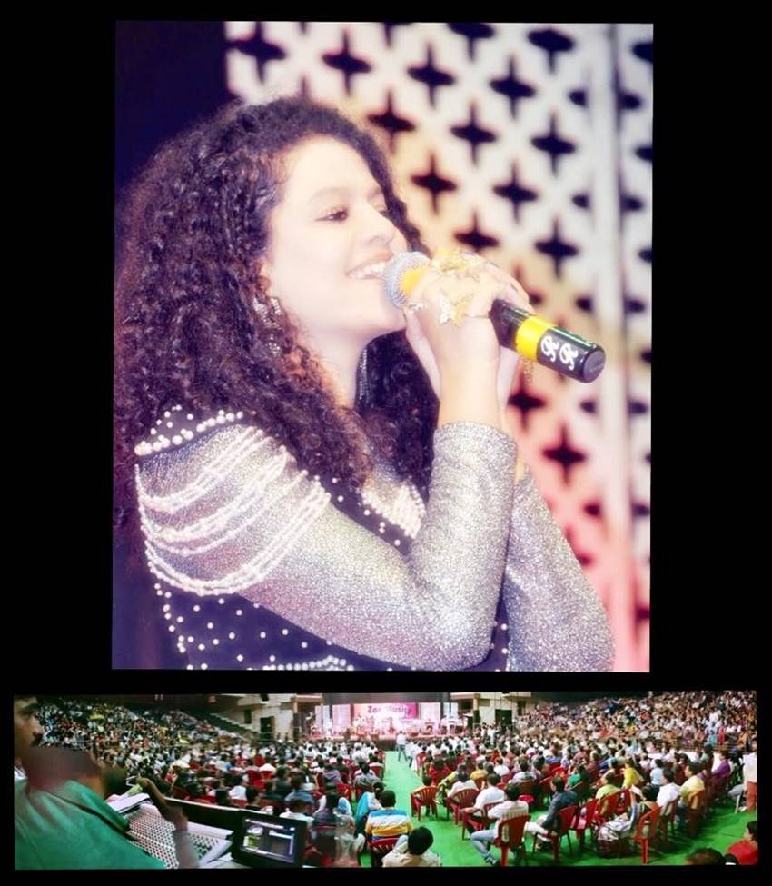 Bollywood Singer palak muchhal, SInger Palak muchhal, Indian Singer palak Muchhal, palak muchhal made Guinness Book and Limca Book of World Records, Palak Muchhal social work