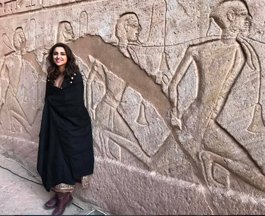 Ayushmann Khurrana, Parineeti Chopra, meri pyari bindu, bollywood, Parineeti Chopra Latets Pictures, Parineeti Chopra Instagram Videos, parineeti Chopra upcoming movie