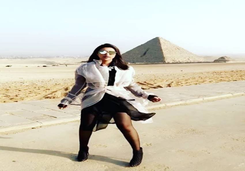 Ayushmann Khurrana, Parineeti Chopra, meri pyari bindu, bollywood, Parineeti Chopra Latets Pictures, Parineeti Chopra Instagram Videos, parineeti Chopra upcoming movie